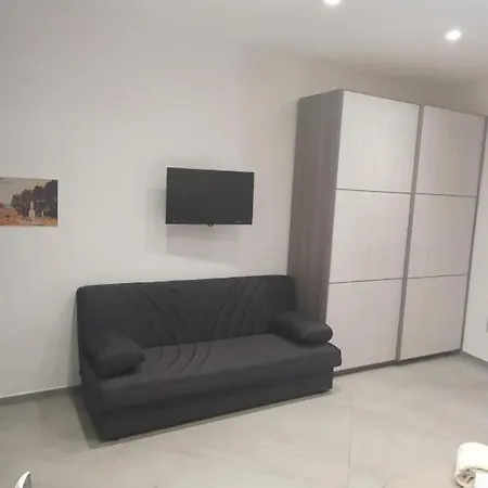 Casa Bonelli 37 *